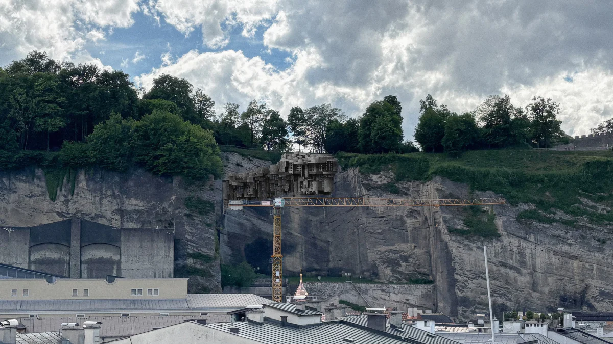 Sound Traces, the auditorium suspended in the Mönchsberg quarry, Salzburg