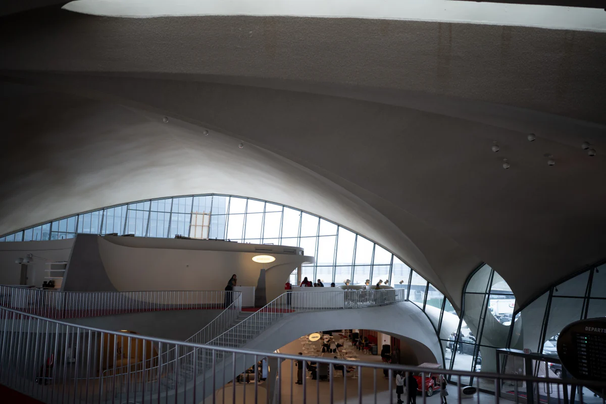 Curved concrete shell